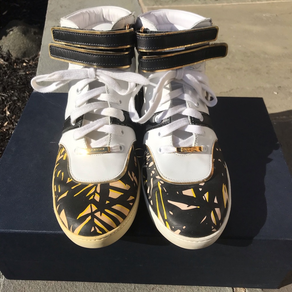 Sergio Rossi sneakers. Size 7